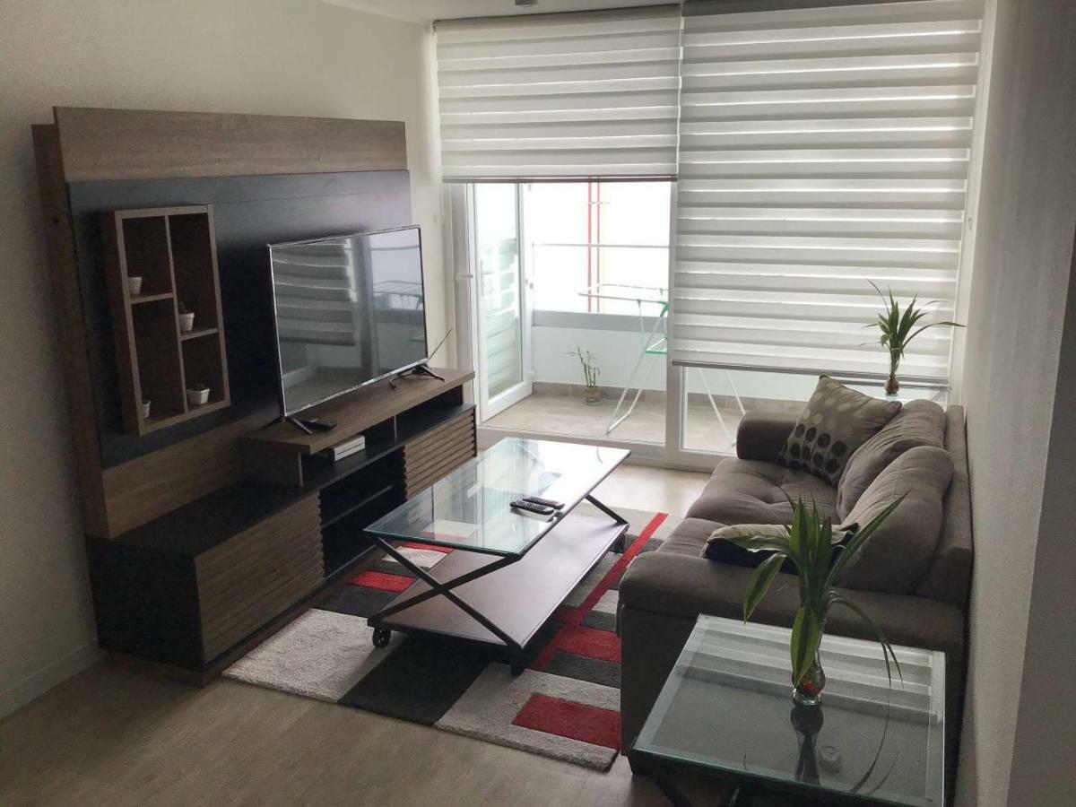 Moderno Departamento Miraflorino Con Aire Acondicionado Apartment Лима Екстериор снимка